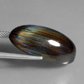Escapolita multicolorido natural 13,48ct, corte oval, translúcido