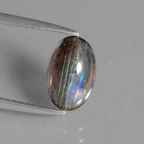 Escapolita multicolorido natural 1,45ct, corte oval, transparente