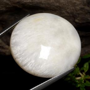 Escolecita branco natural 28,59ct, corte redondo, opaco