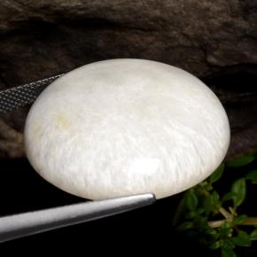 Escolecita branco natural 28,59ct, corte redondo, opaco