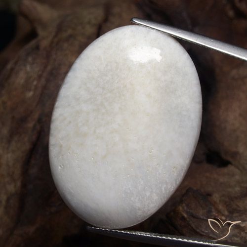32.15ct Natural branco quente Escolecita, oval, Opaco