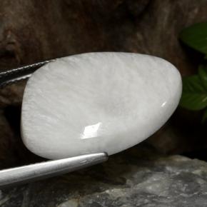 Escolecita branco acinzentado claro natural 15,83ct, forma extravagante, opaco