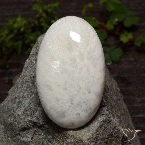 Escolecita branco claro Natural 29.06ct, Corte Oval, Opaco