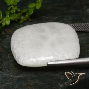 Escolecita branco quente Natural 27.39ct, Almofada, Opaco