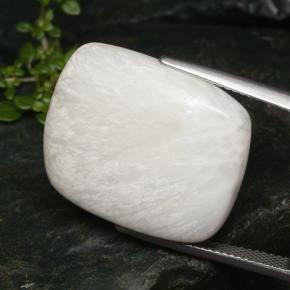 Escolecita branco natural 20,75ct, almofada cortada, opaco
