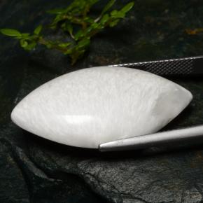 Escolecita branco natural 18,91ct, marquise, opaco