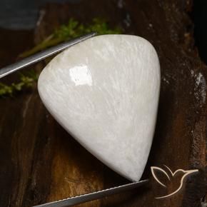 Escolecita branco claro Natural 26.24ct, Formato de pêra, Opaco