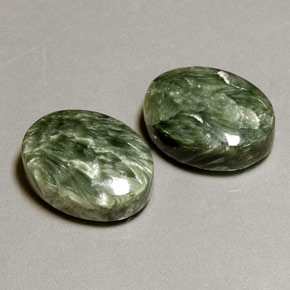 Pedras preciosas de serafinita verde natural de  ct, corte oval, opaco