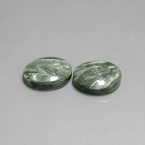 Pedras preciosas de serafinita verde natural de  ct, corte oval, opaco