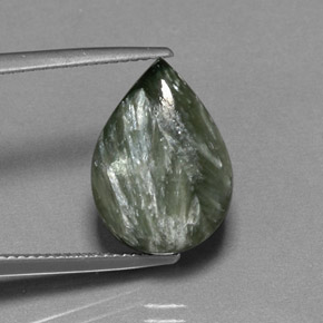 Serafinita verde natural 7,95ct, formato de pêra, opaco