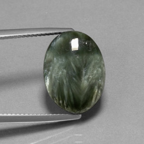 Serafinita verde natural 7,83ct, corte oval, opaco