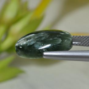 Serafinita verde natural 7,43ct, corte oval, opaco