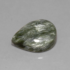 Serafinita verde natural 8,12ct, formato de pêra, opaco