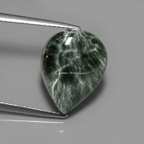 Serafinita verde natural 8,36ct, formato de pêra, opaco