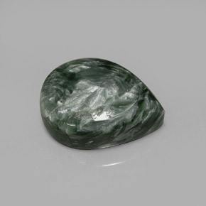 Serafinita verde natural 8,48ct, formato de pêra, opaco