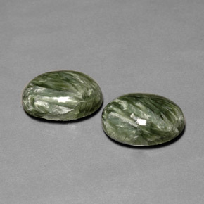 Pedras preciosas de serafinita verde natural de  ct, corte oval, opaco