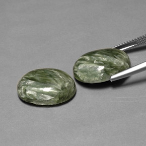 Pedras preciosas de serafinita verde natural de  ct, corte oval, opaco