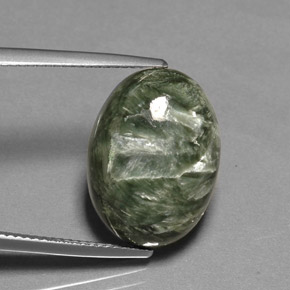 Serafinita Verde Natural 10.40ct, Corte Oval, Opaco