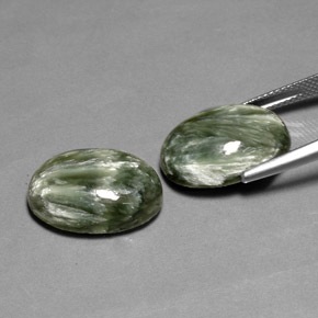 Pedras preciosas de serafinita verde natural de  ct, corte oval, opaco
