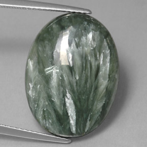 Serafinita verde natural 11,13ct, corte oval, opaco