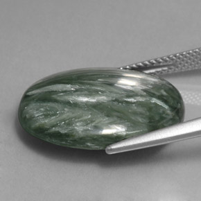 Serafinita verde natural 11,13ct, corte oval, opaco