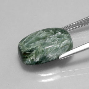 Serafinita verde natural 5,41ct, almofada cortada, opaco