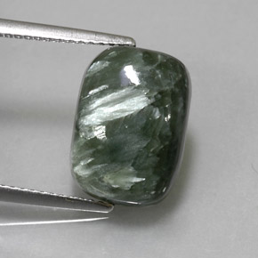Serafinita verde natural 5,80ct, almofada cortada, opaco
