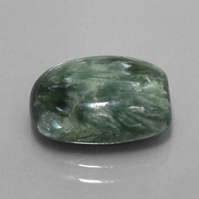 Serafinita verde natural 5,83ct, almofada cortada, opaco