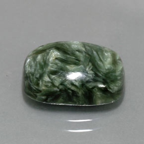 Serafinita verde natural 5,70ct, almofada cortada, opaco