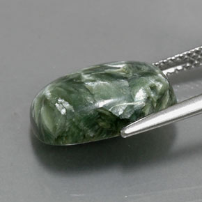 Serafinita verde natural 5,70ct, almofada cortada, opaco