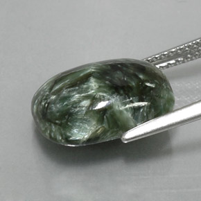 Serafinita verde natural 5,73ct, almofada cortada, opaco