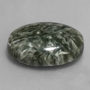 Serafinita verde natural 9,70ct, corte oval, opaco