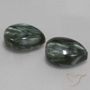 Pedras preciosas de Serafinita verde escuro natural de 11.87 ct, Formato de pêra, Opaco