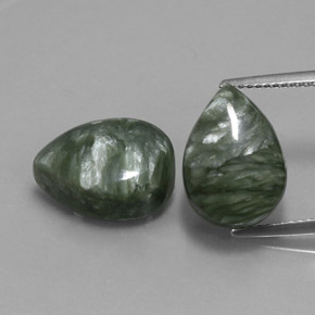 Pedras preciosas de serafinita verde natural de  ct, formato de pêra, opaco