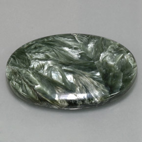 Serafinita verde natural 37,48ct, corte oval, opaco