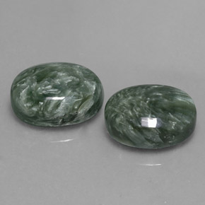 Pedras preciosas de serafinita verde natural de 13,60 ct, corte oval, opaco