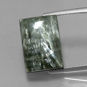 Serafinita verde natural 9,33ct, baguete, opaco