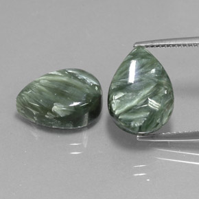 Pedras preciosas de serafinita verde natural de  ct, formato de pêra, opaco
