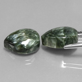 Pedras preciosas de serafinita verde natural de  ct, formato de pêra, opaco