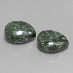 Pedras preciosas de serafinita verde natural de  ct, formato de pêra, opaco