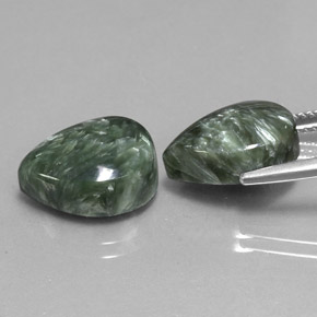 Pedras preciosas de serafinita verde natural de  ct, formato de pêra, opaco