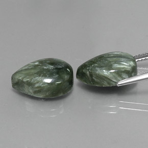 Pedras preciosas de serafinita verde natural de  ct, formato de pêra, opaco