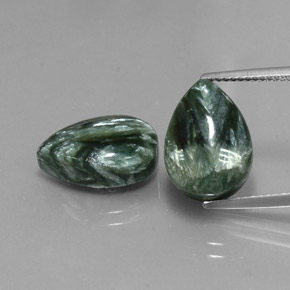Pedras preciosas de serafinita verde natural de  ct, formato de pêra, opaco