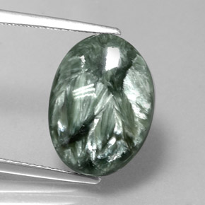 Serafinita verde natural 8,64ct, corte oval, opaco