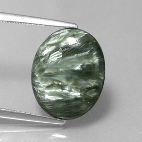 Serafinita verde natural 6,11ct, corte oval, opaco