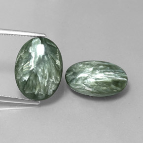 Pedras preciosas de serafinita verde natural de  ct, corte oval, opaco