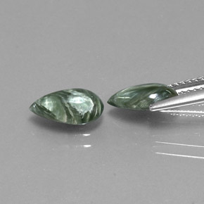 Pedras preciosas de serafinita verde natural de  ct, formato de pêra, opaco