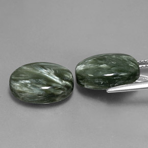 Pedras preciosas de serafinita verde natural de 13,00 ct, corte oval, opaco