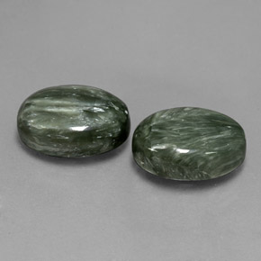 Pedras preciosas de serafinita verde natural de 12,72 ct, corte oval, opaco