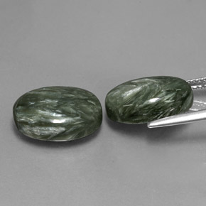 Pedras preciosas de serafinita verde natural de 11,70 ct, corte oval, opaco